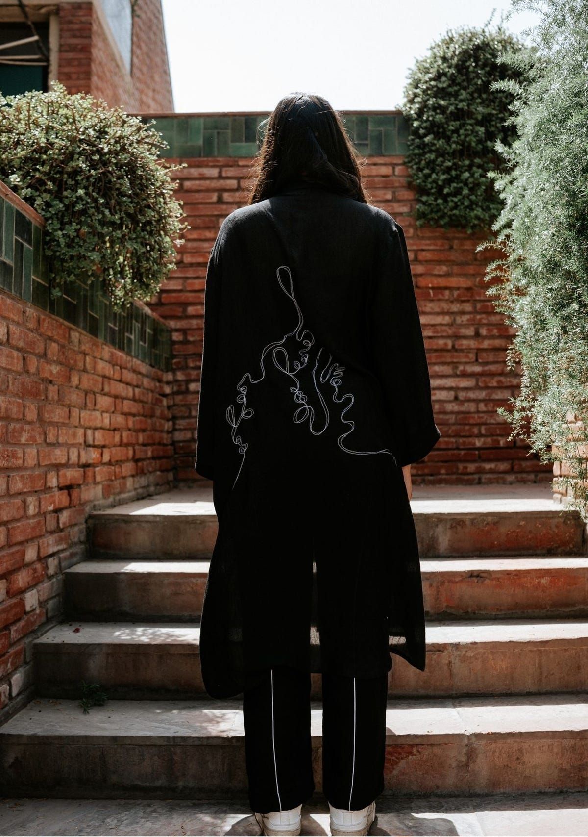 BLACK PIPING - image 5