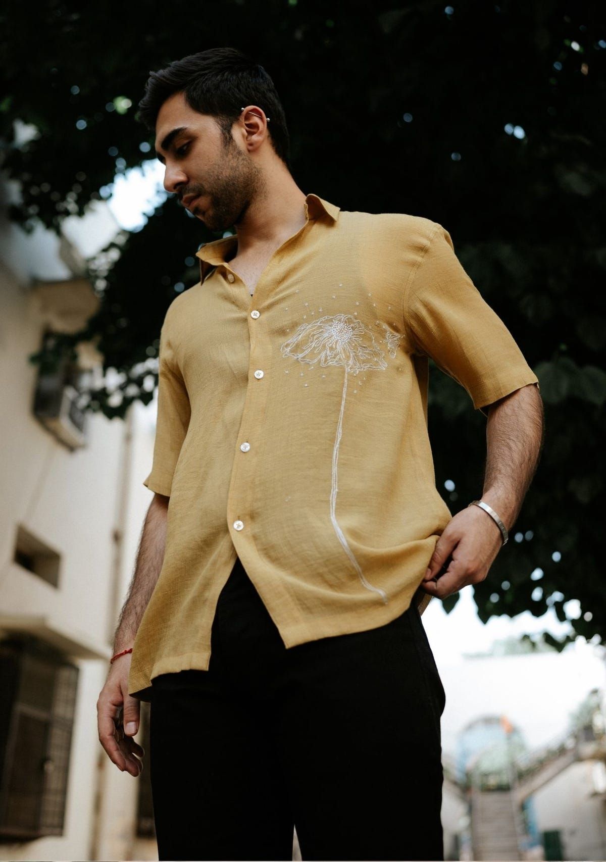 FLOWER BEE SHIRT - image 2