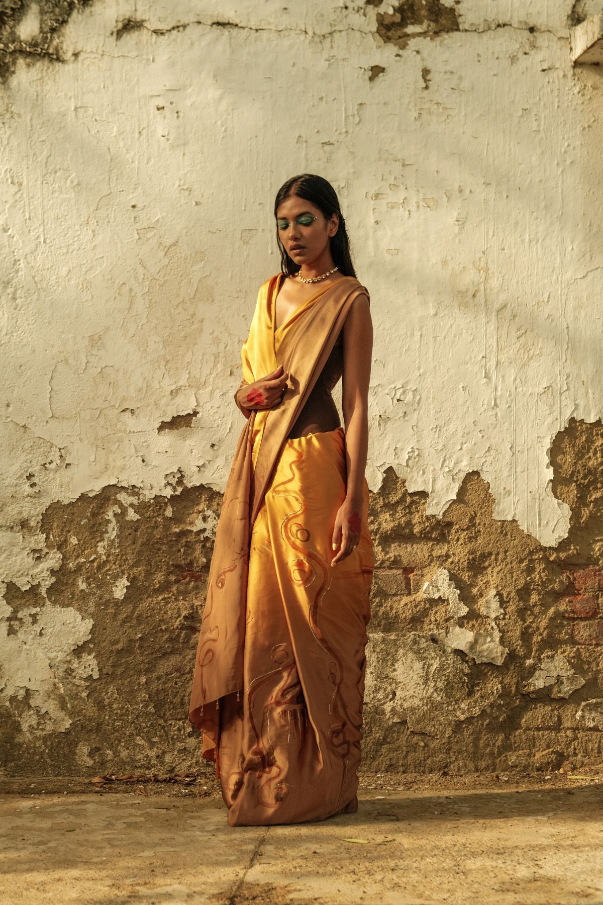 Bronze Goddess Saree - image 2