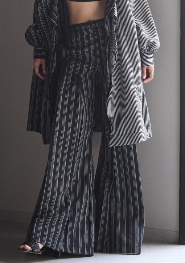 NA by Nitya — BOX PLEAT STRIPED PANT