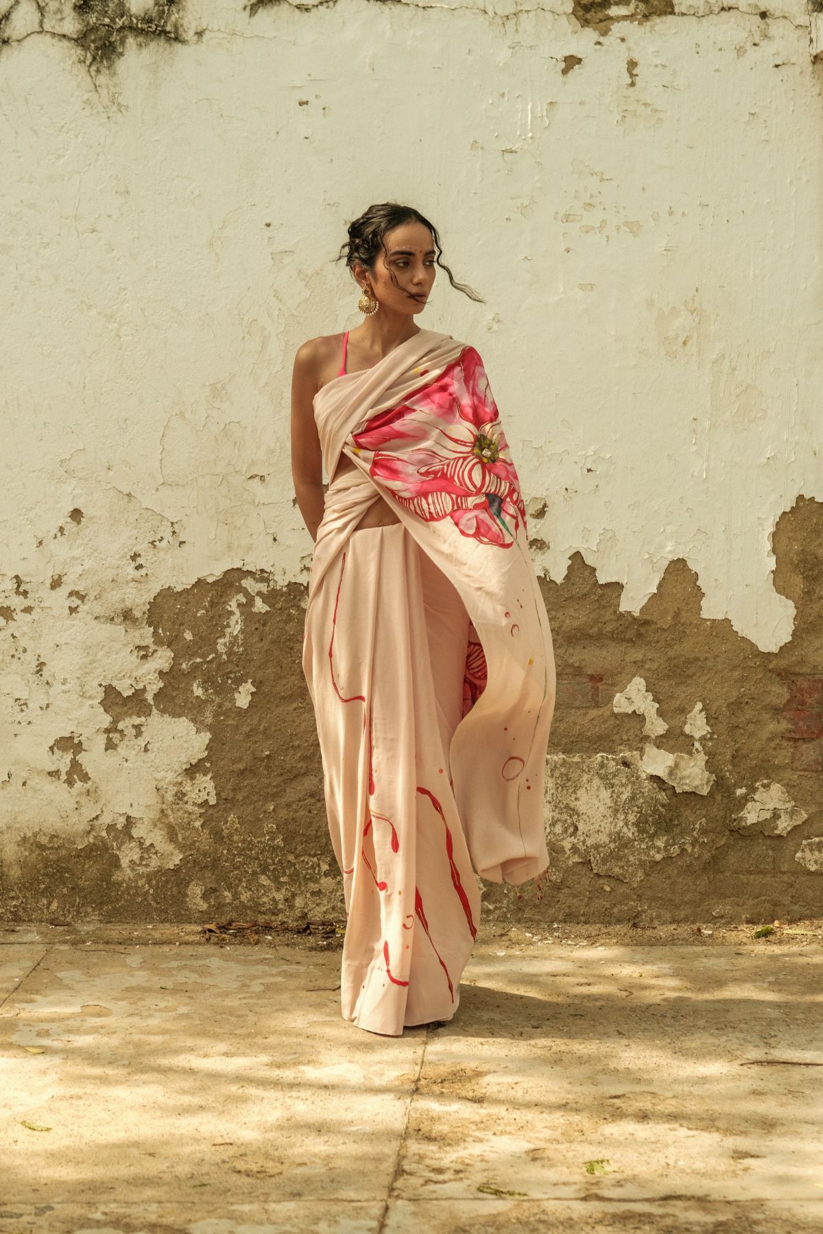 Hibiscus Crepe Saree - image 3