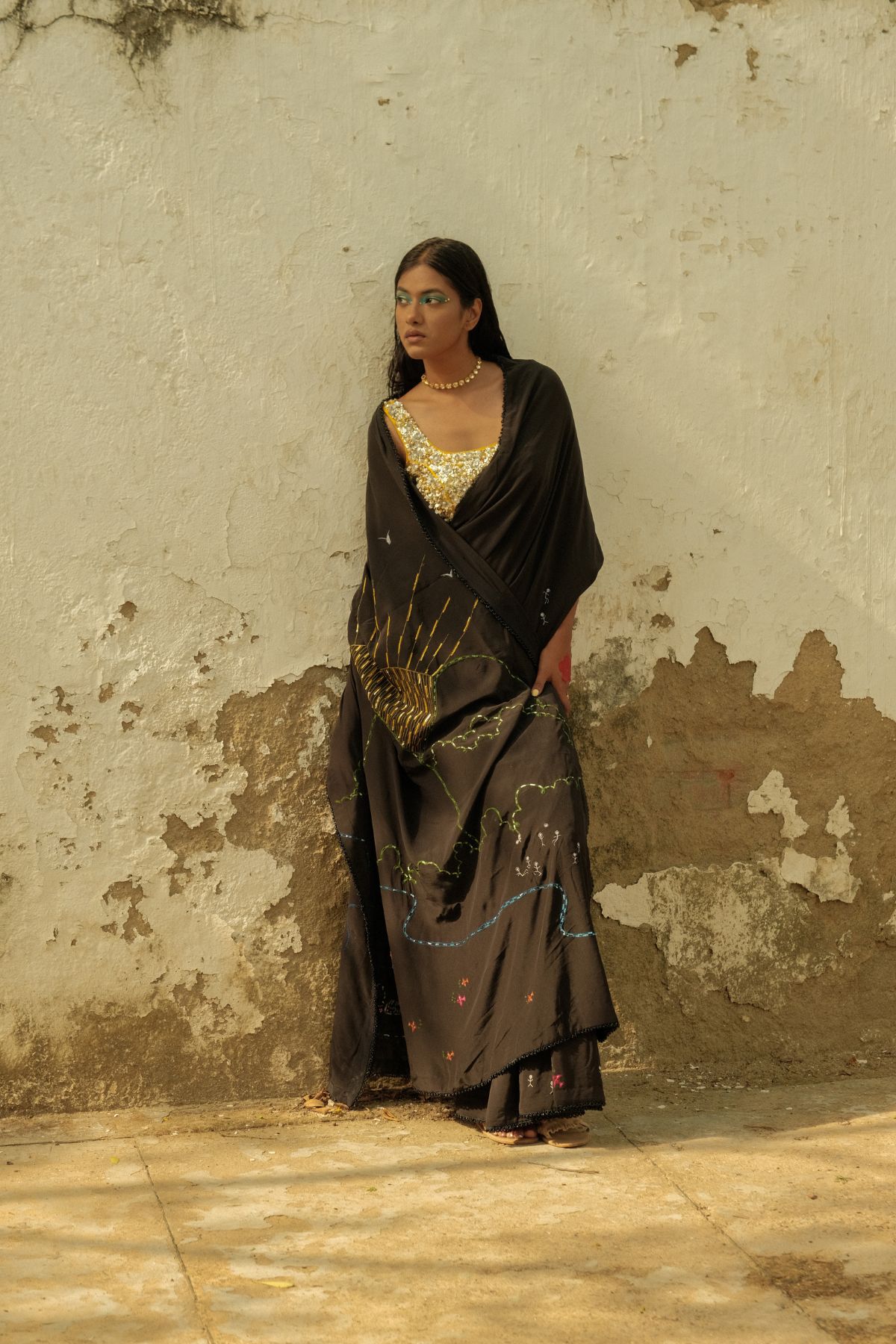 Midnight Sun Saree - image 3