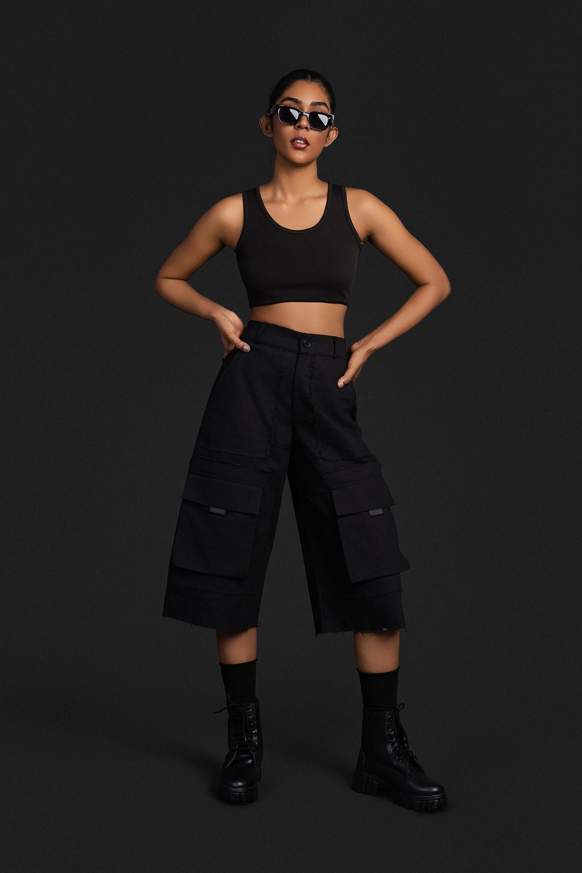 3/4 Cargo Shorts - image 5