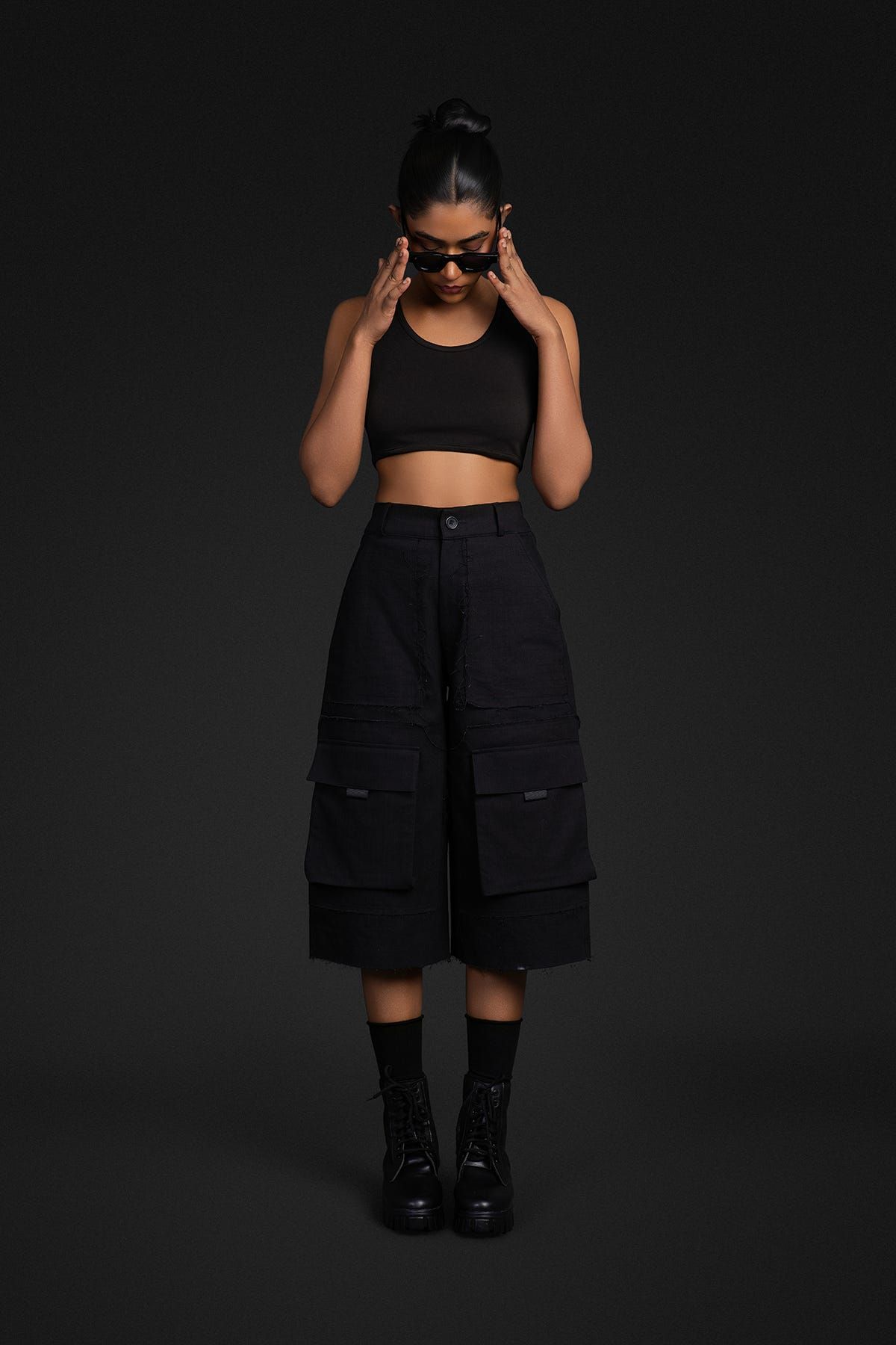 3/4 Cargo Shorts - image 6