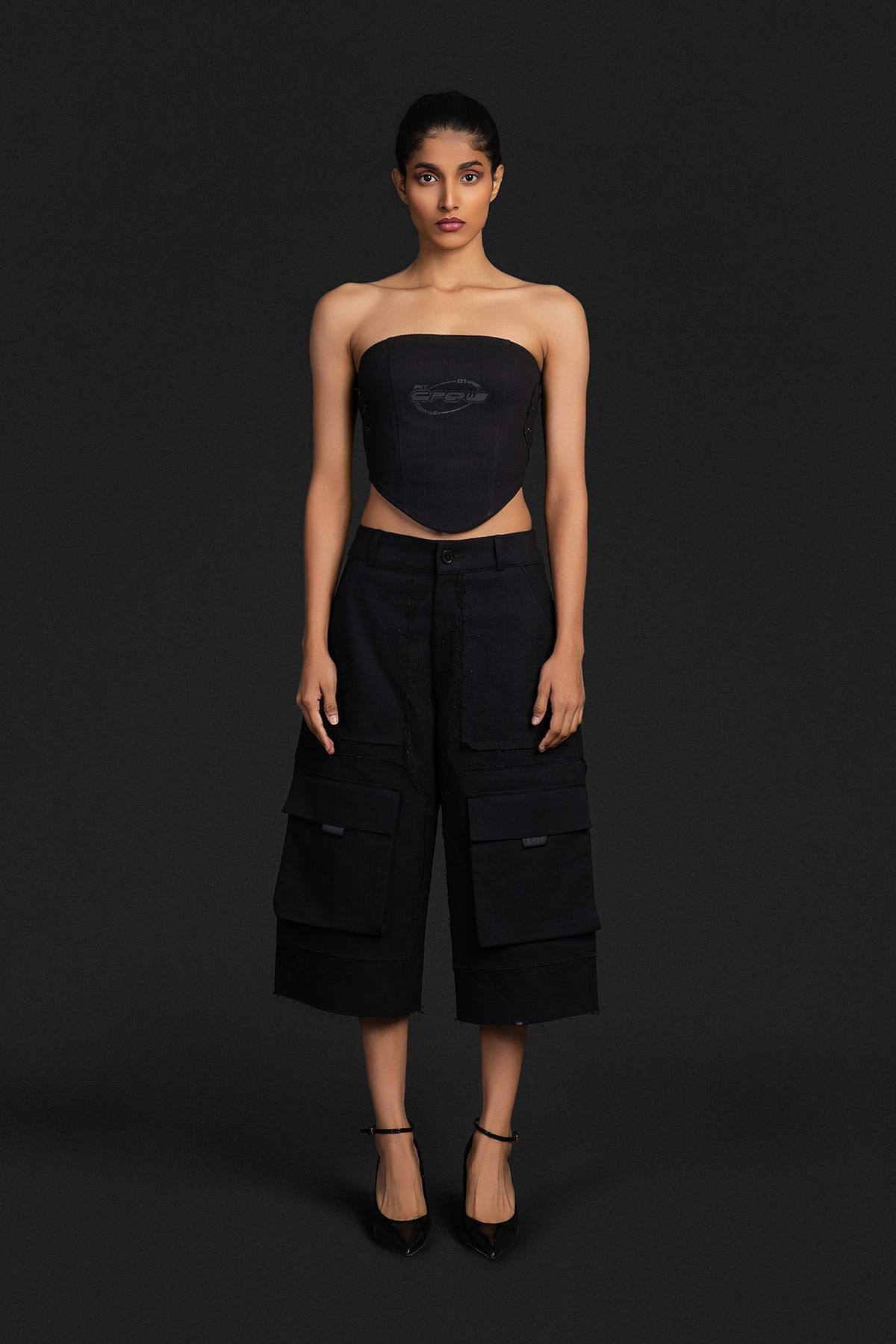 3/4 Cargo Shorts - image 8