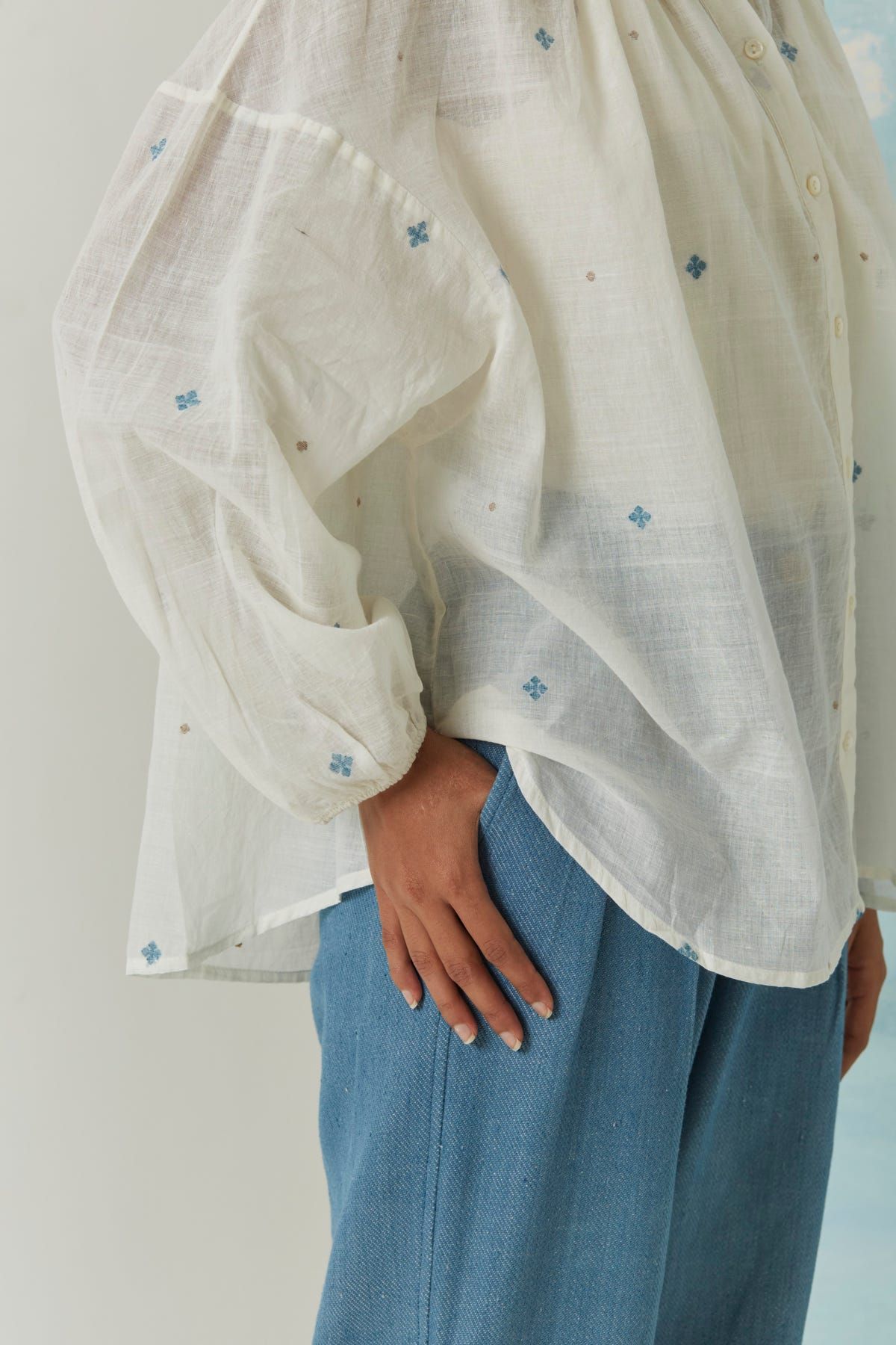 Hana - image 2