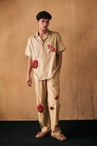 Hibiscus appliqué lounge pants view 3