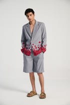 Single pleat shorts- Grey view 2