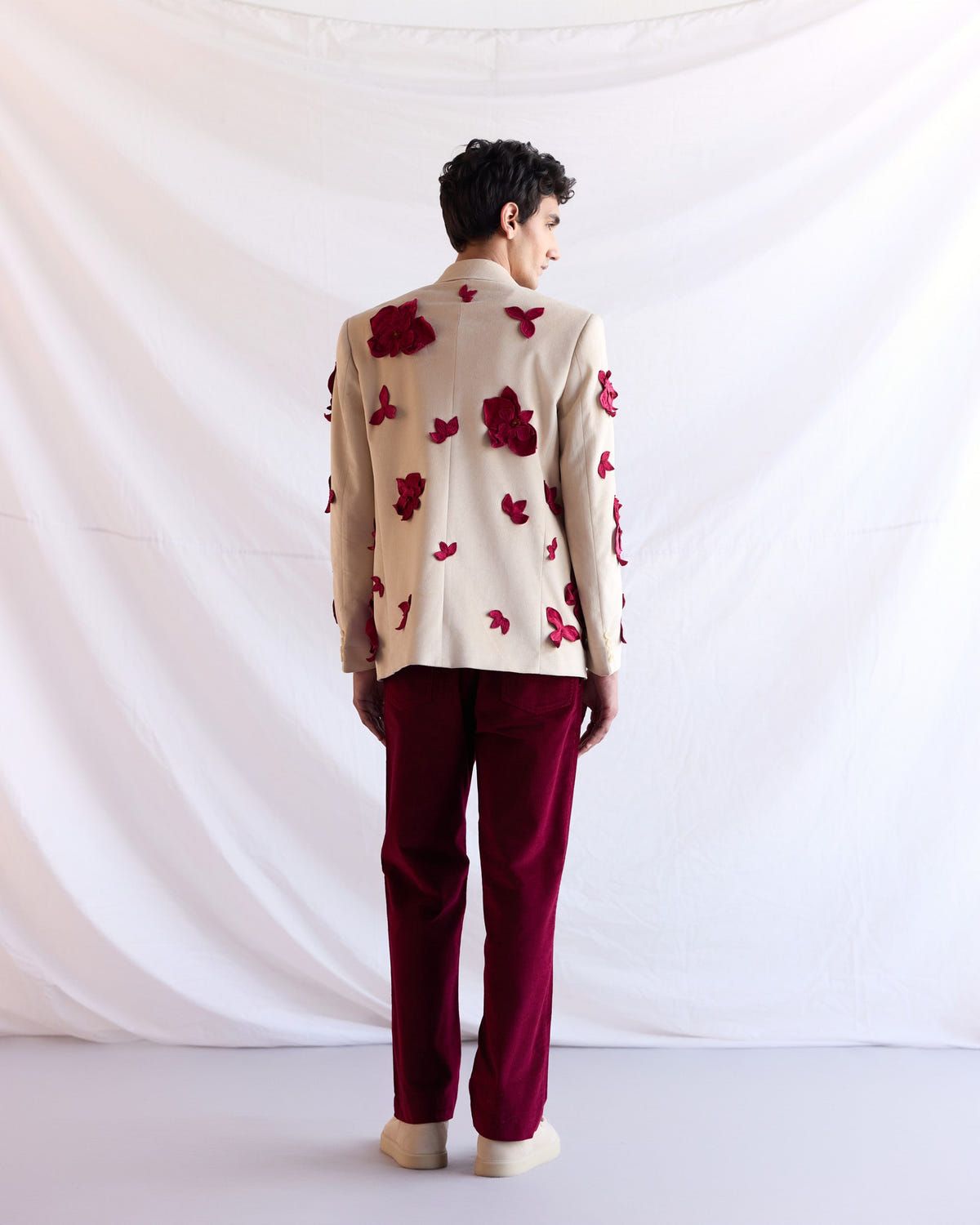 "Hibiscus" appliqué hand embroidered blazer - image 8