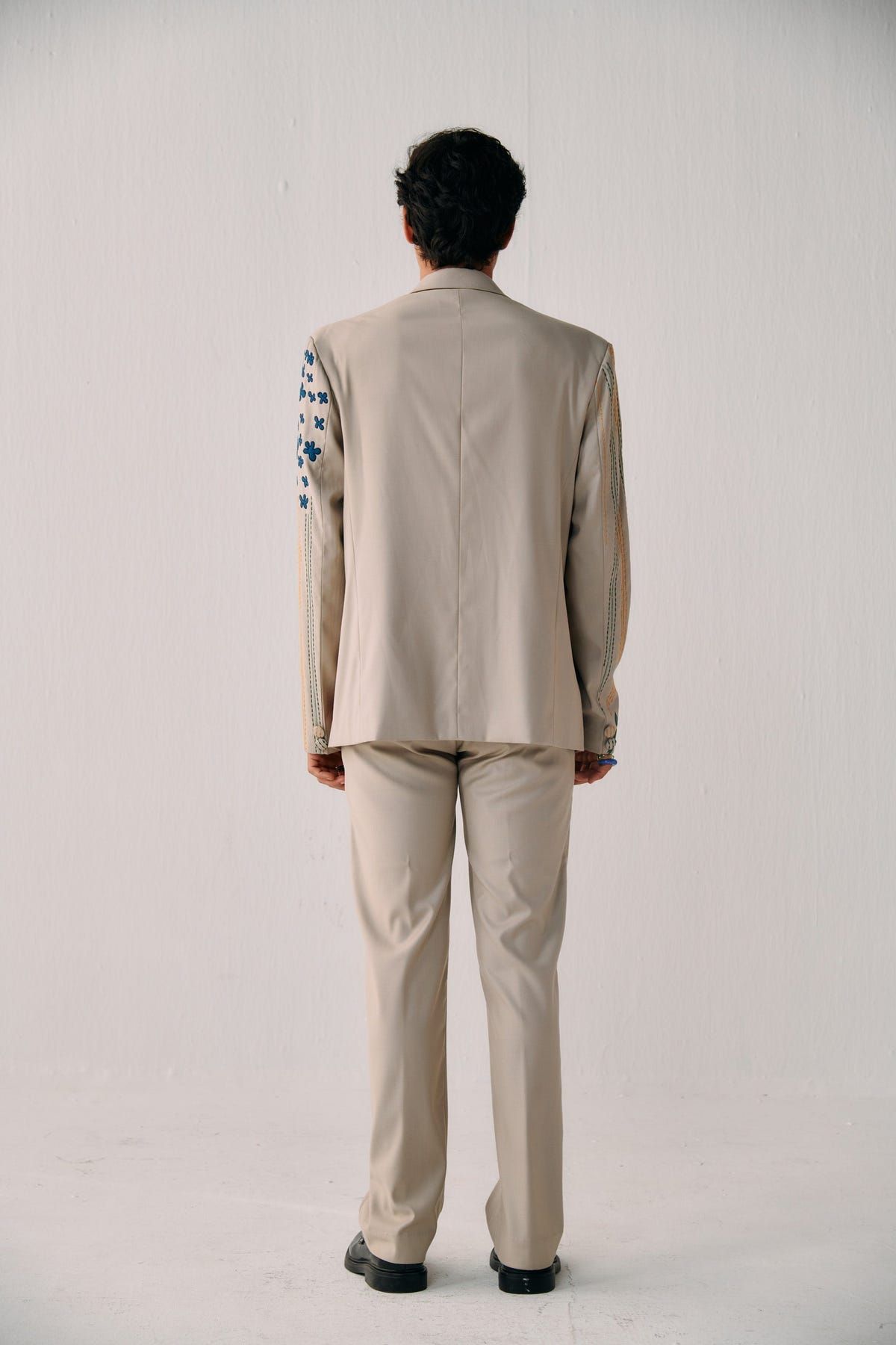 Tropical Hand Embroidered Causal Wedding Blazer - image 4