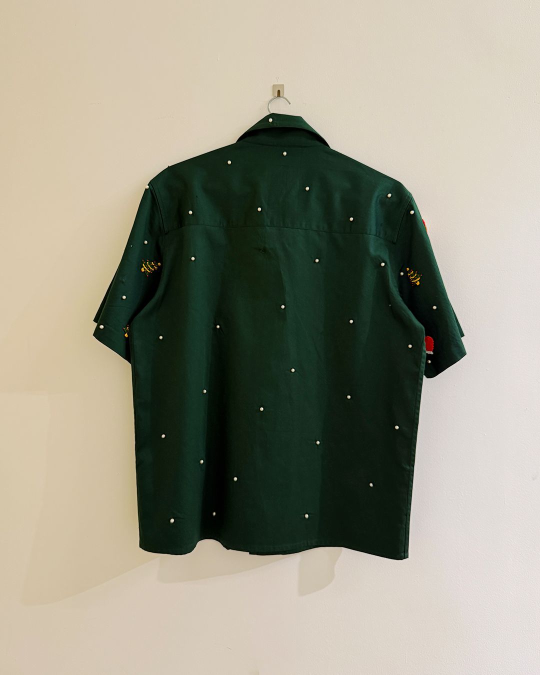 "Le christmas" beadwork shirt - image 2