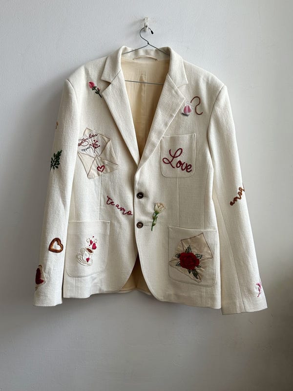 Perte D'ego — "Te amo" hand embroidered blazer