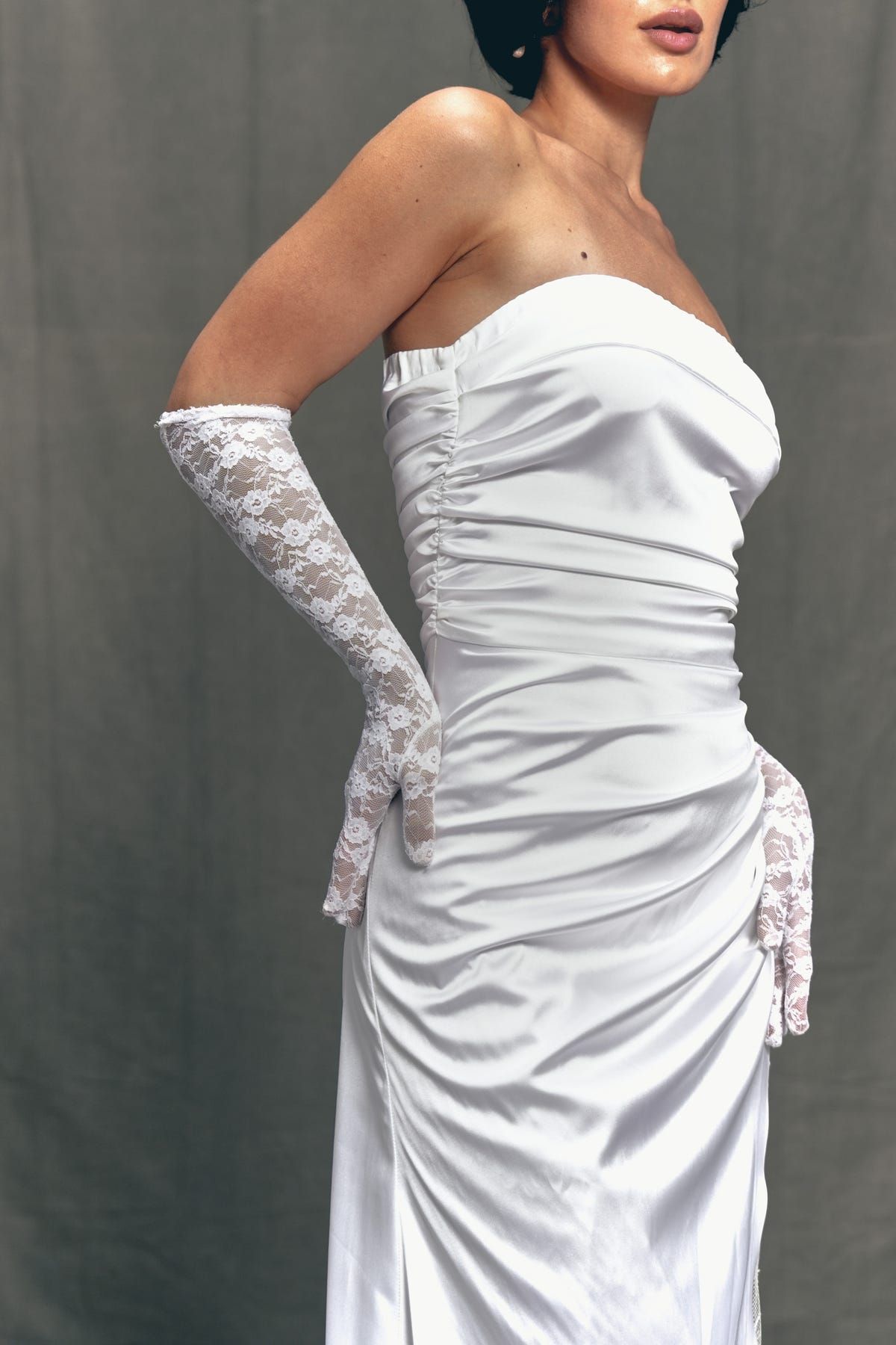 Alice Gown - image 4