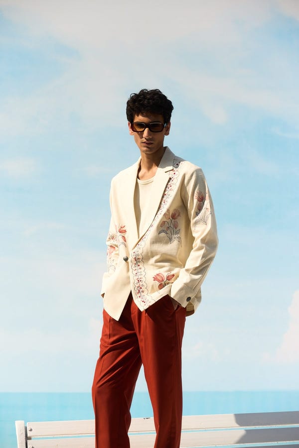 Perte D'ego — Vintage floral hand embroidered resort blazer