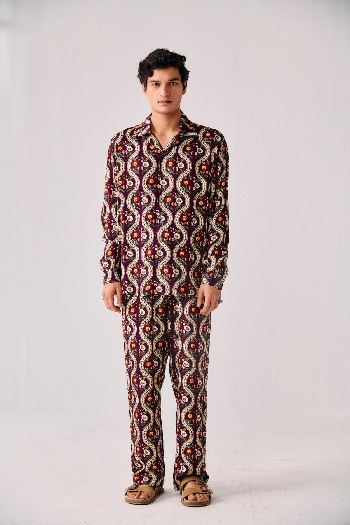 Wavy floral full sleeves shirt - image 2
