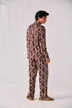Wavy floral full sleeves shirt view 4