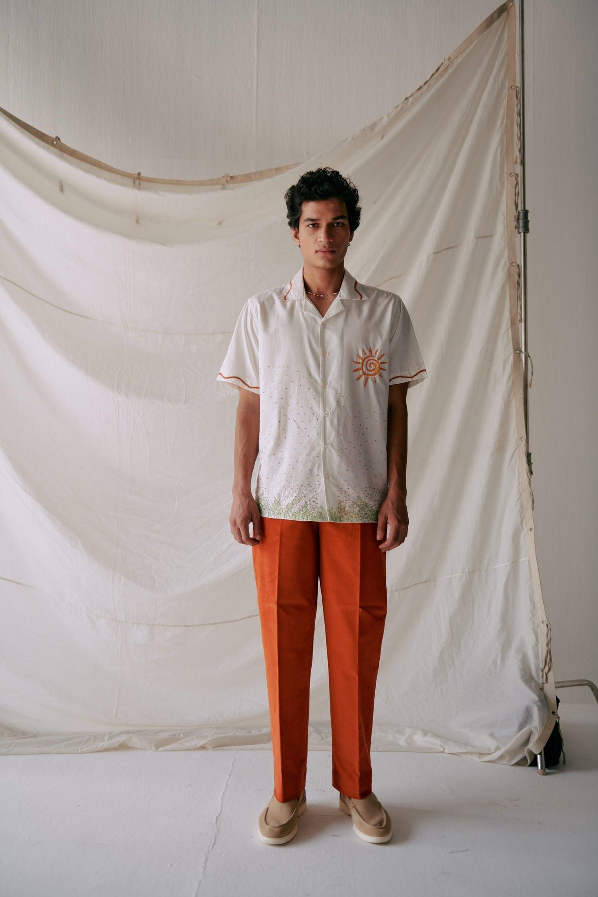 Summer day embroidered shirt - image 2