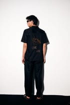 "Live jazz" hand embroidered Shirt view 4