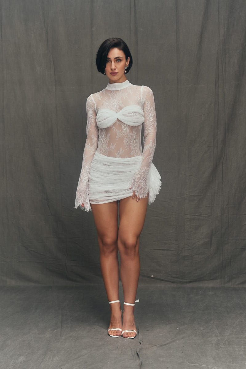 Luna lace dress