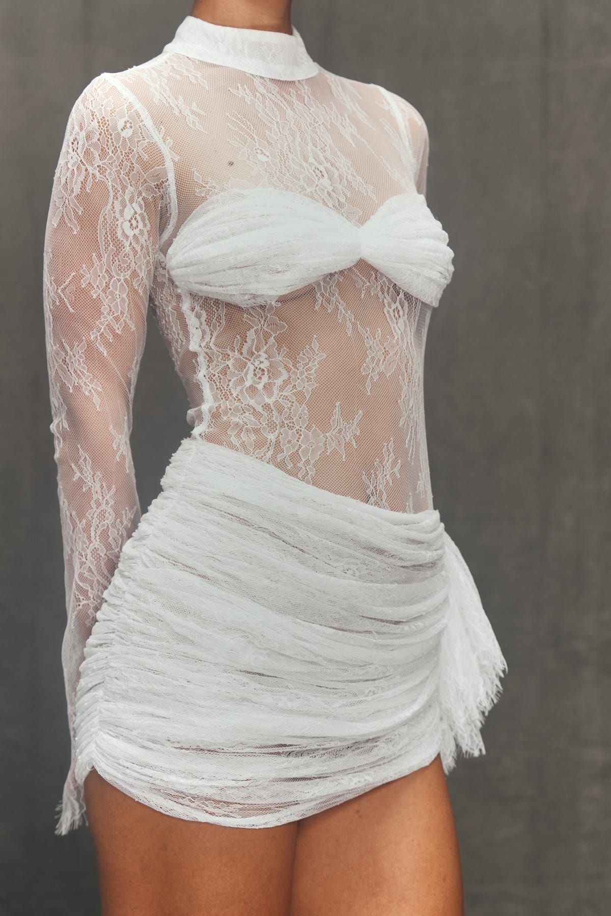 Luna lace dress - image 4