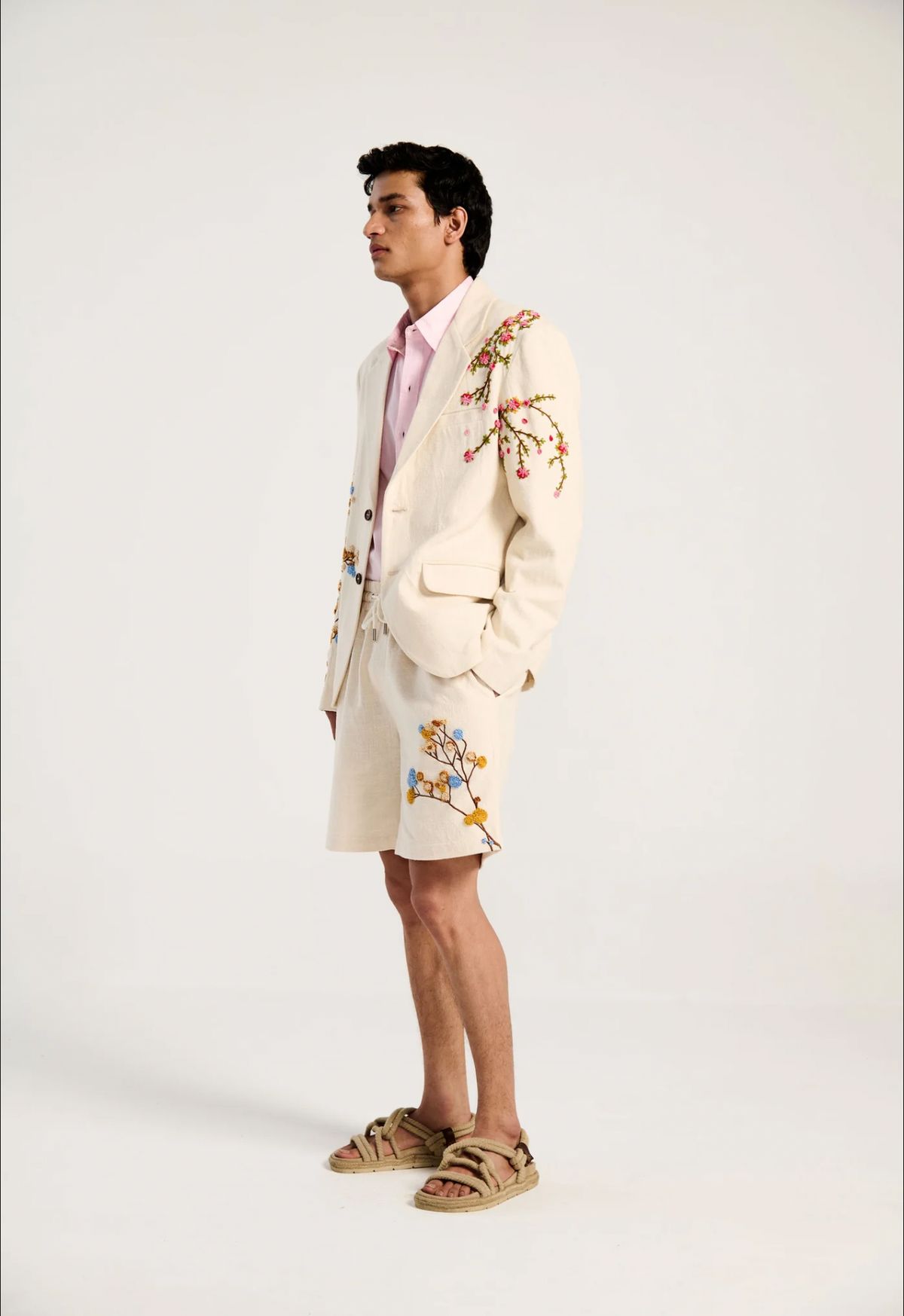 "Le summer" hand embroidered shorts - image 1