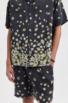 Botanical summer shorts view 2