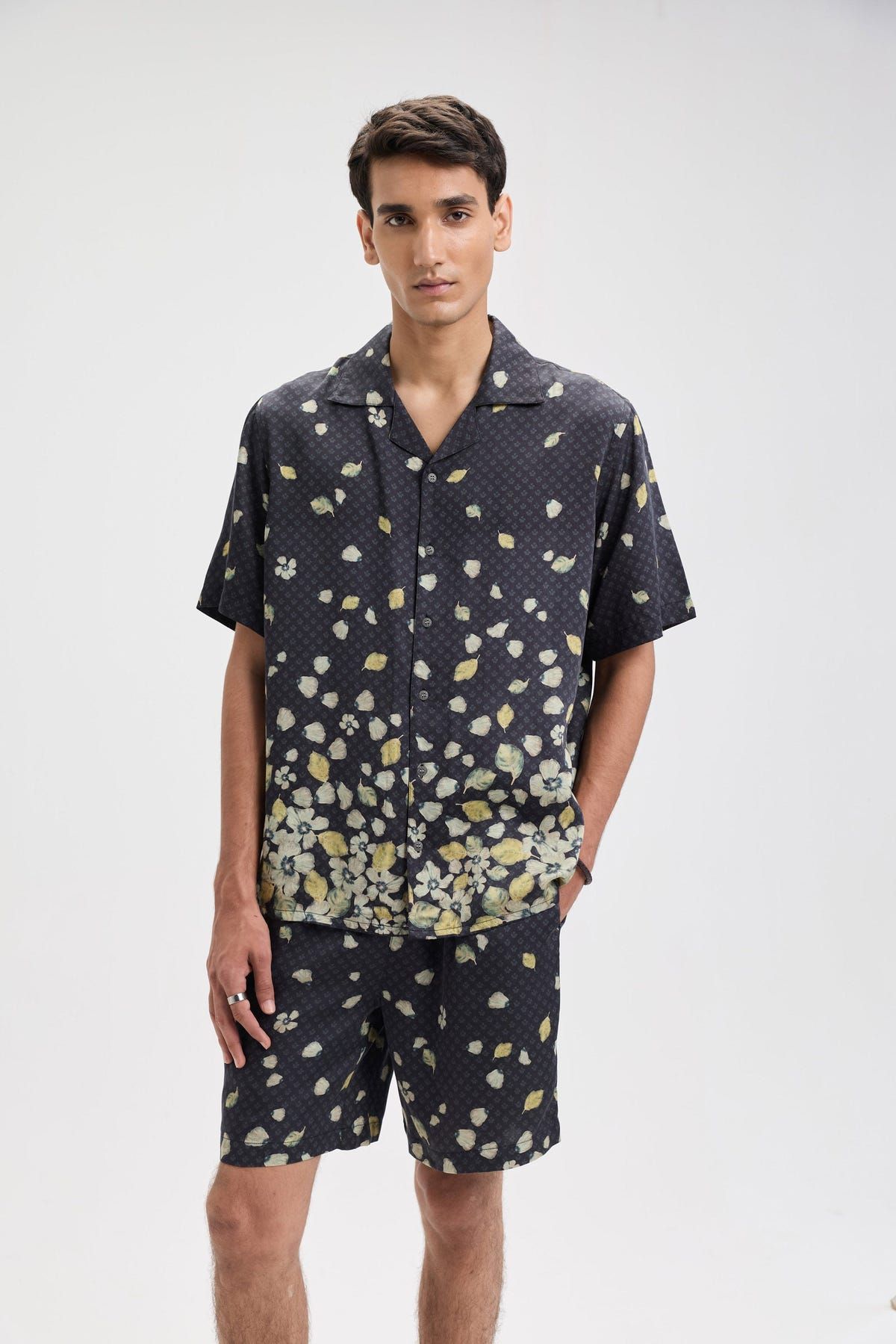 Botanical summer shorts - image 3