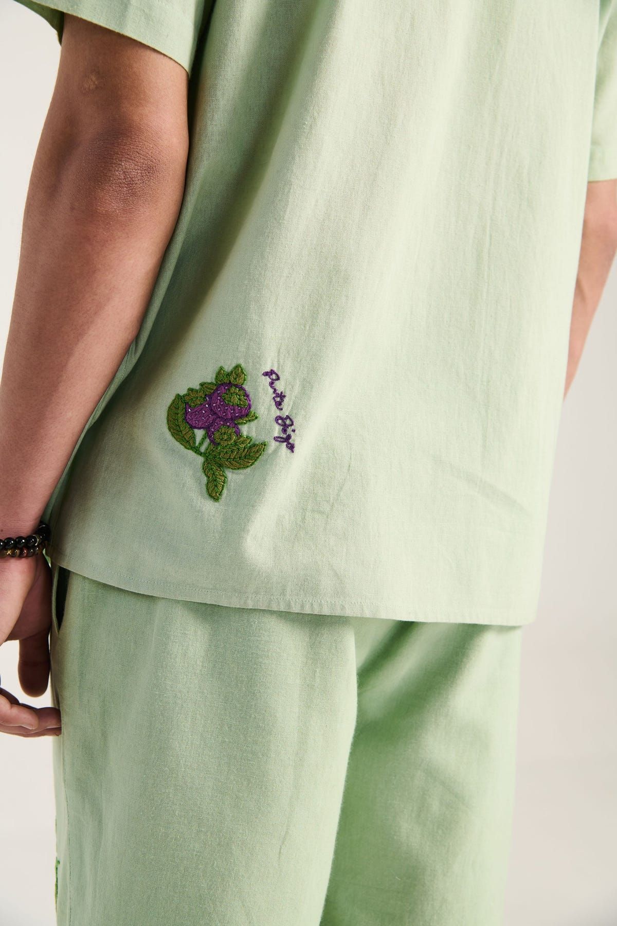 "Le summer vacation" hand embroidered resort set - image 6