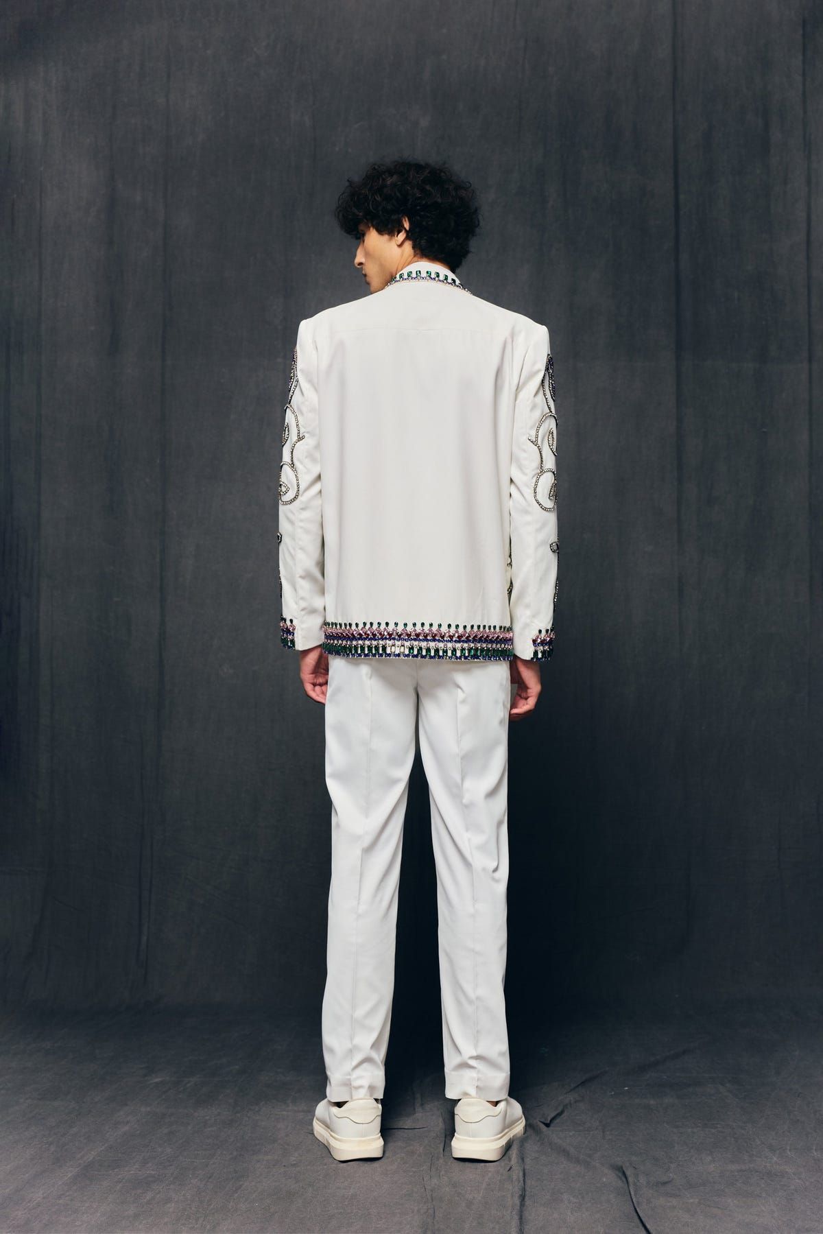 Moroccan hand embellished blazer - image 4