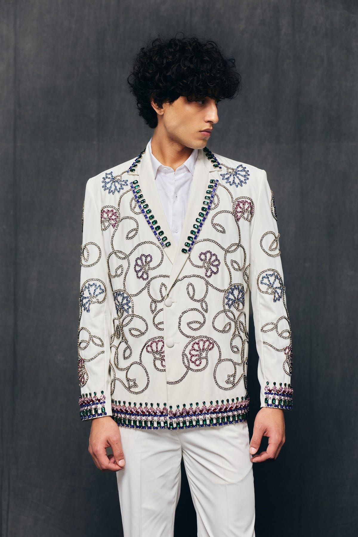 Moroccan hand embellished blazer - image 5