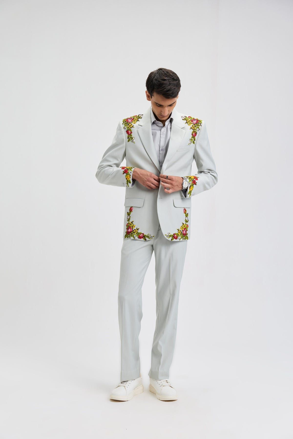 "Versailles Garden" hand embroidered blazer - image 7