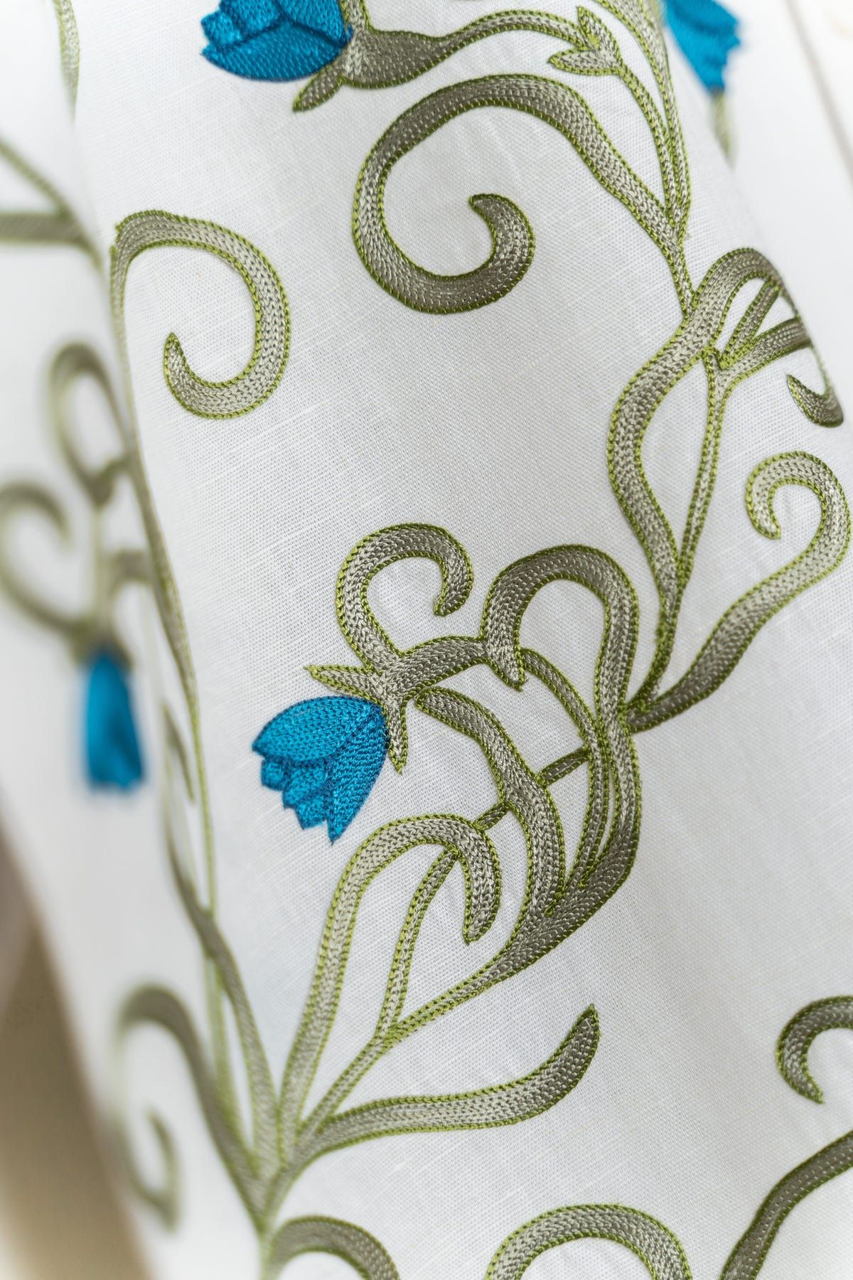 "Blue Lotus" embroidered shirt - image 3