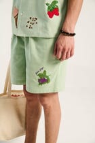"Le summer vacation" hand embroidered shorts view 1