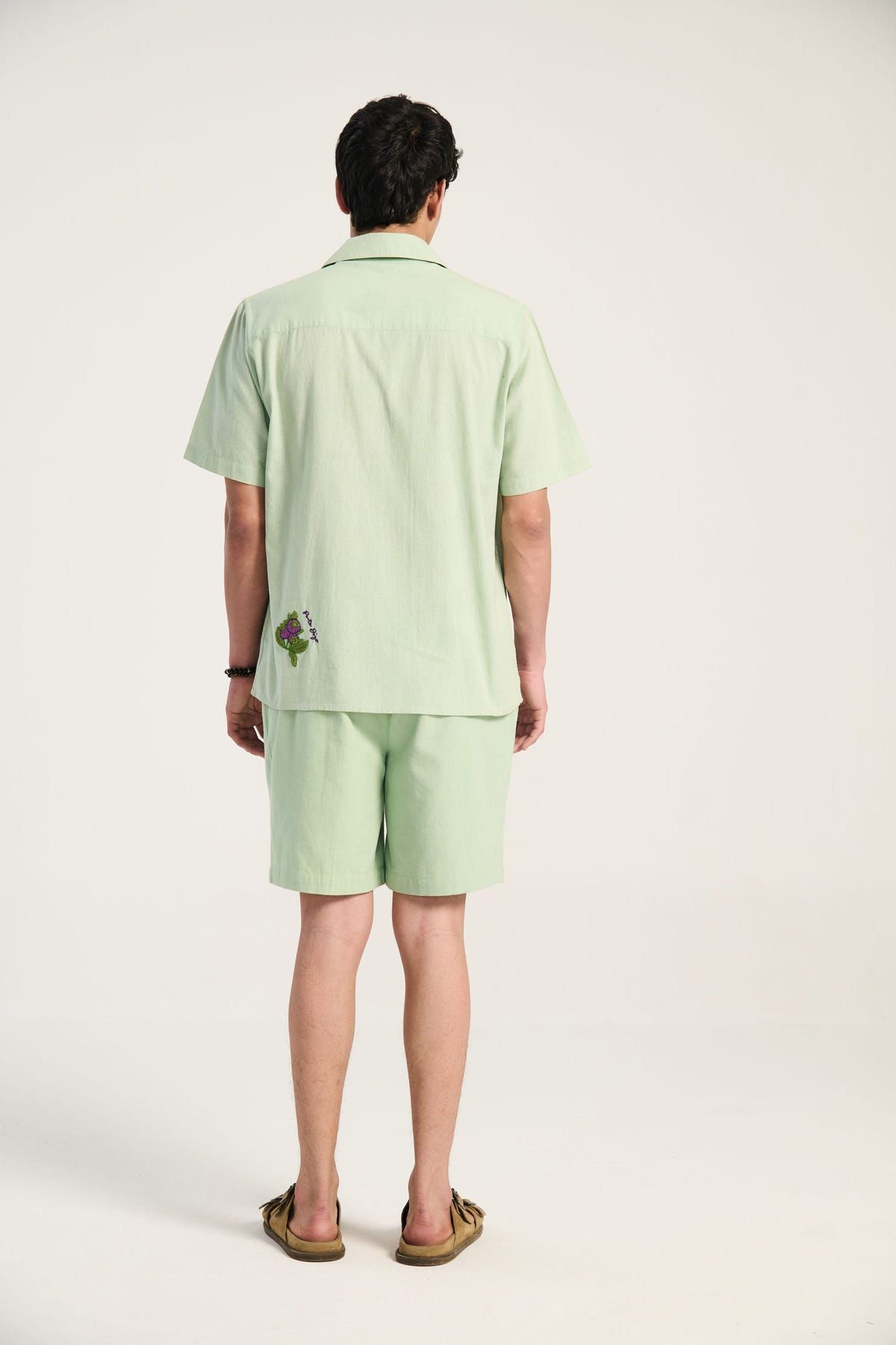 "Le summer vacation" hand embroidered shorts - image 4