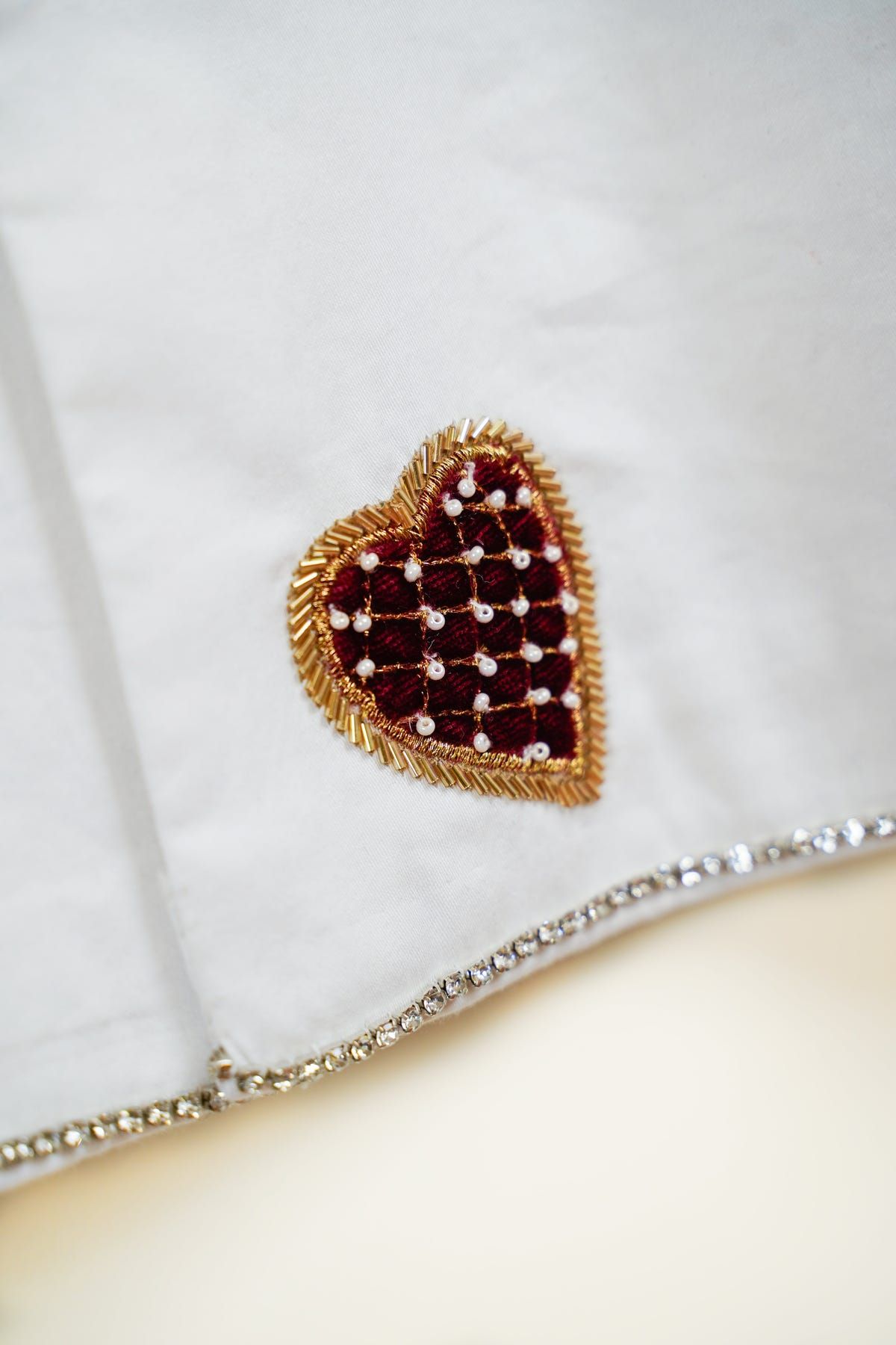 Velvet hearts appliqué shirt - image 9