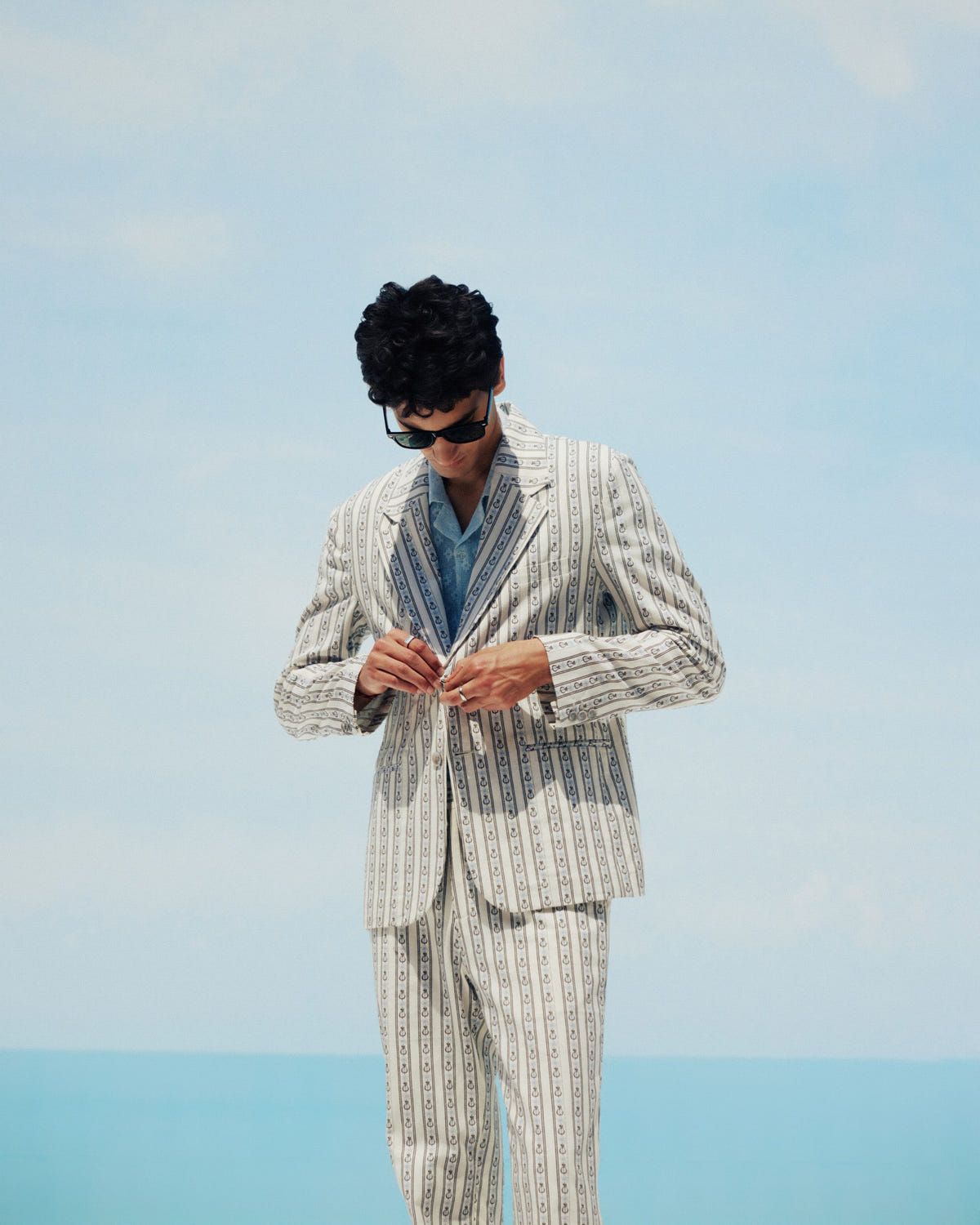 Floral stripes summer blazer - image 3