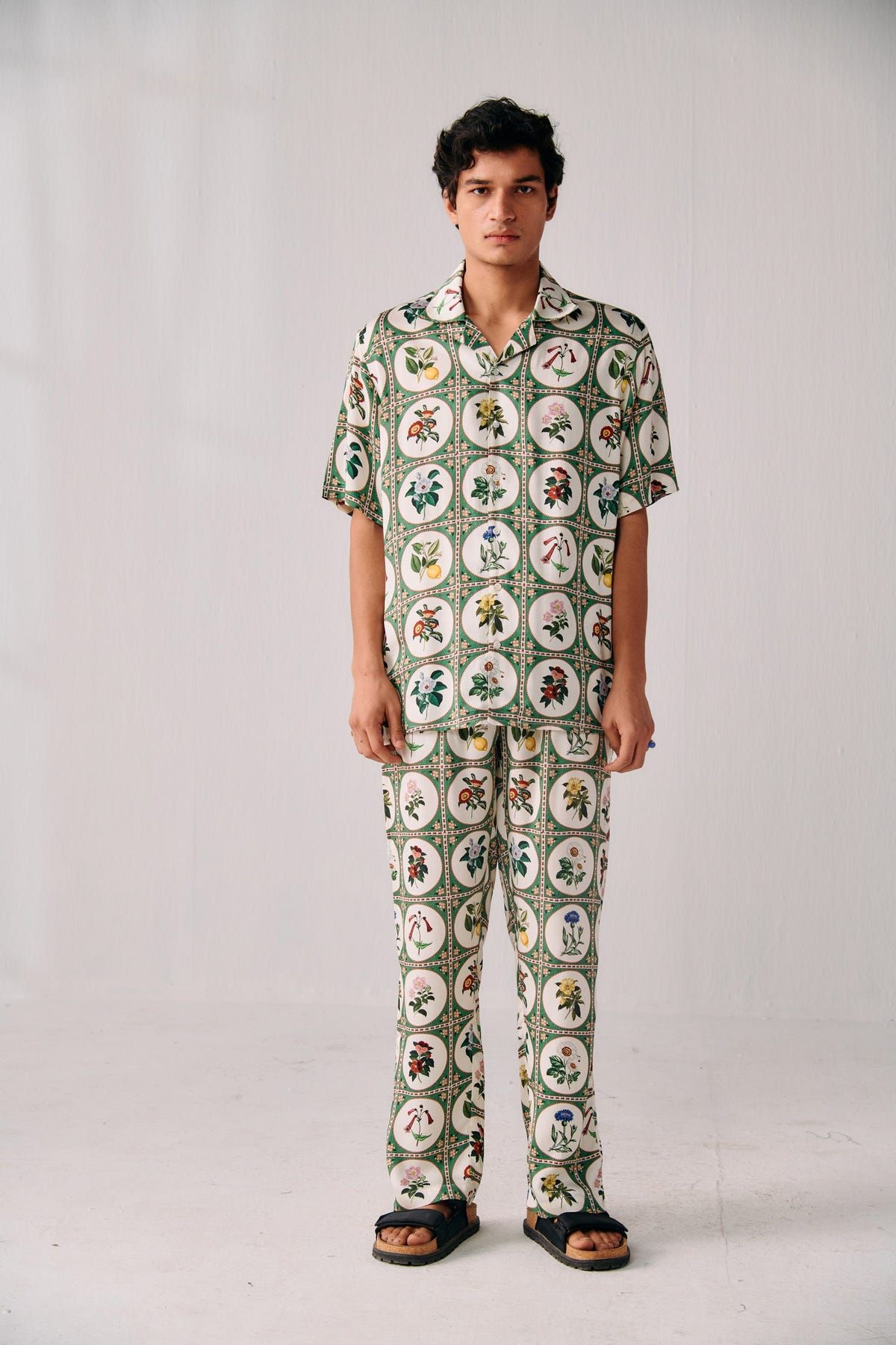 Botanical illustrations lounge pants- Green - image 4