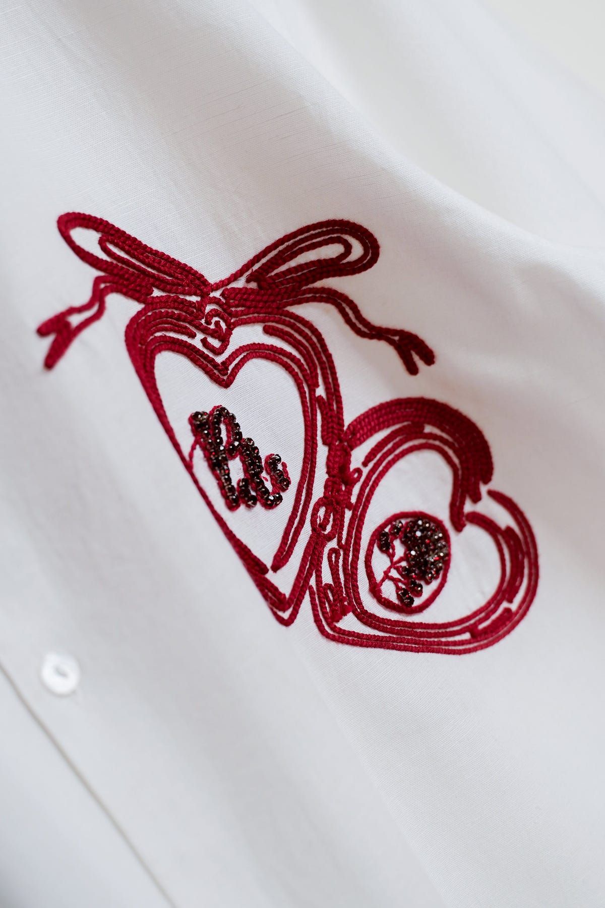 "Love locket" hand embroidered shirt - image 3