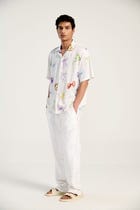 "Le bows" Hand embroidered shirt view 3
