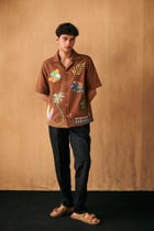 "Le scrapbook" hand embroidered Shirt view 6