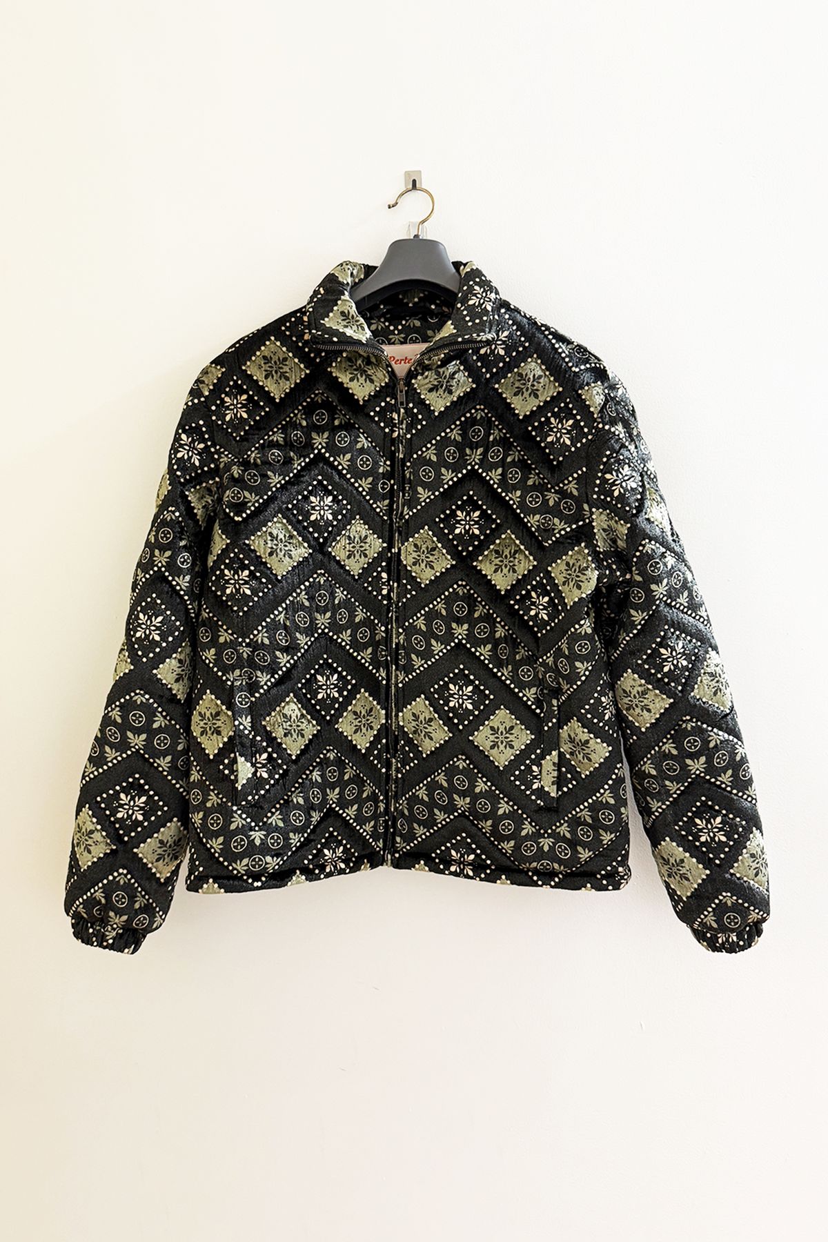 Chevron stripes quilted jacket - image 1