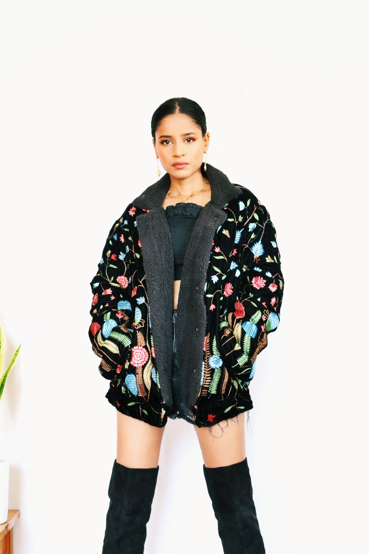Spring Bloom vintage velvet jacket - image 6