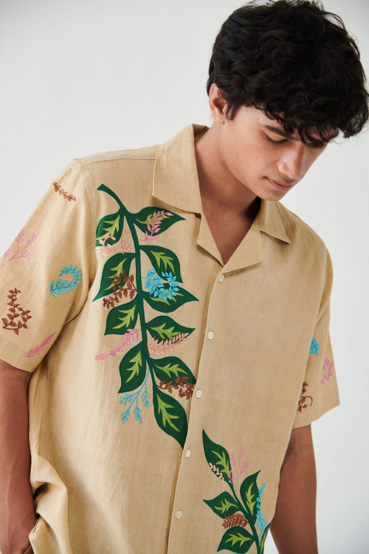 "Leaf" appliqué shirt - image 4