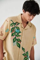 "Leaf" appliqué shirt view 4