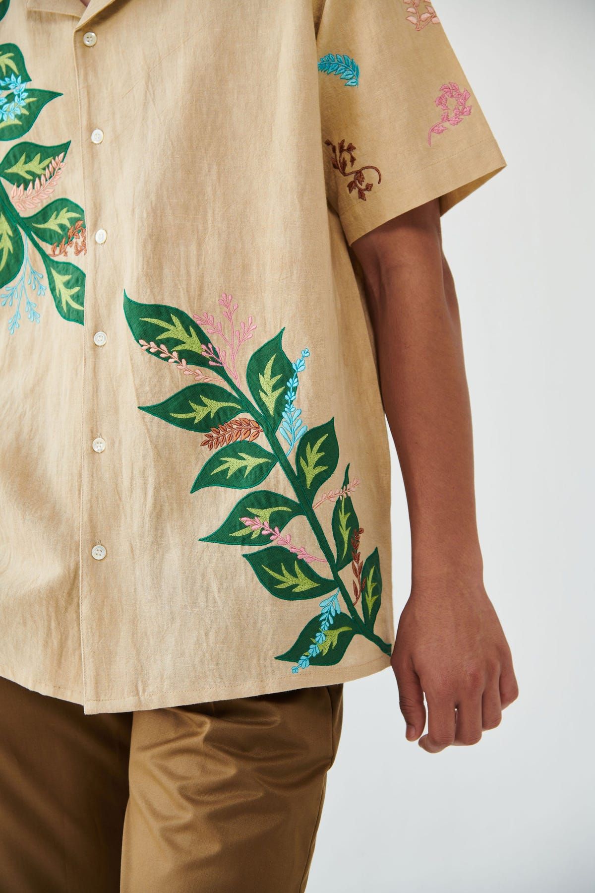 "Leaf" appliqué shirt - image 5