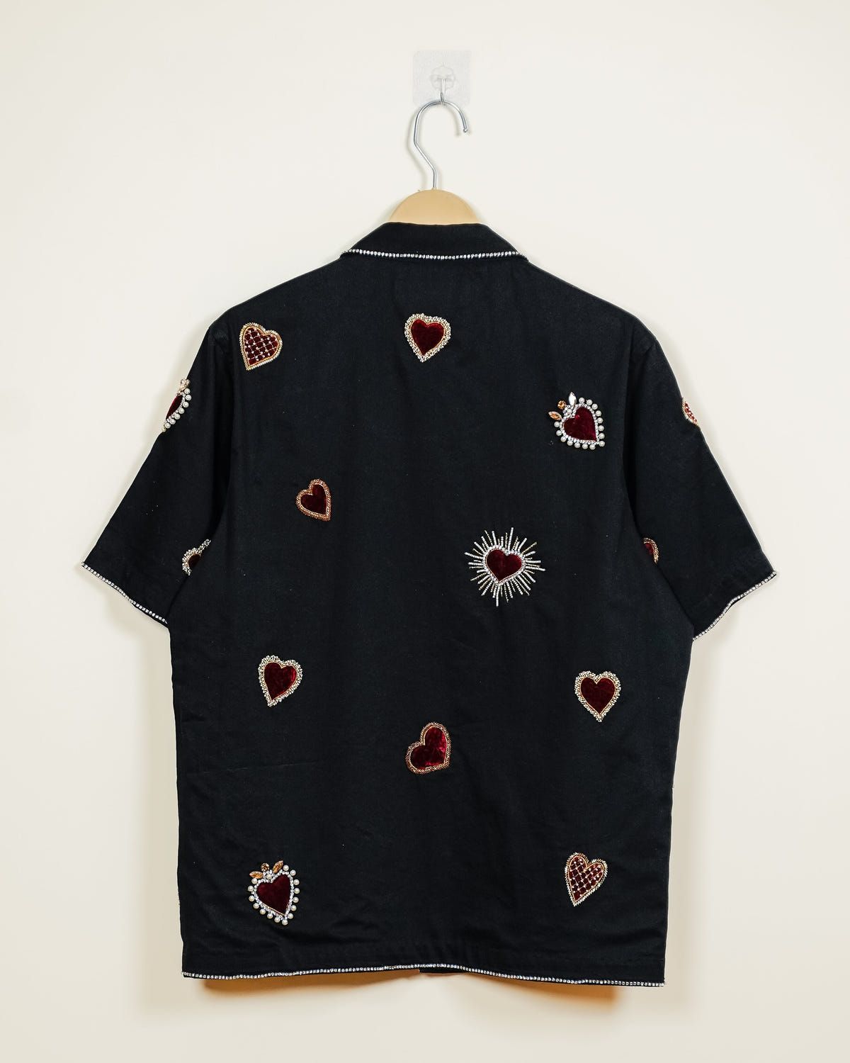Velvet hearts appliqué shirt- Black - image 5