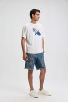 "Le Turtle" hand embroidered T-Shirt view 3