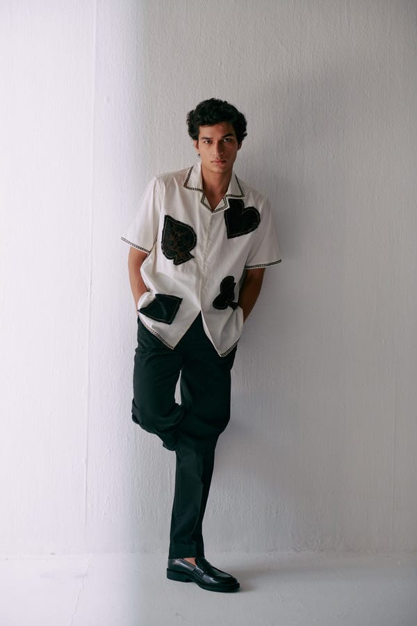 Perte D'ego — Monte carlo appliqué shirt