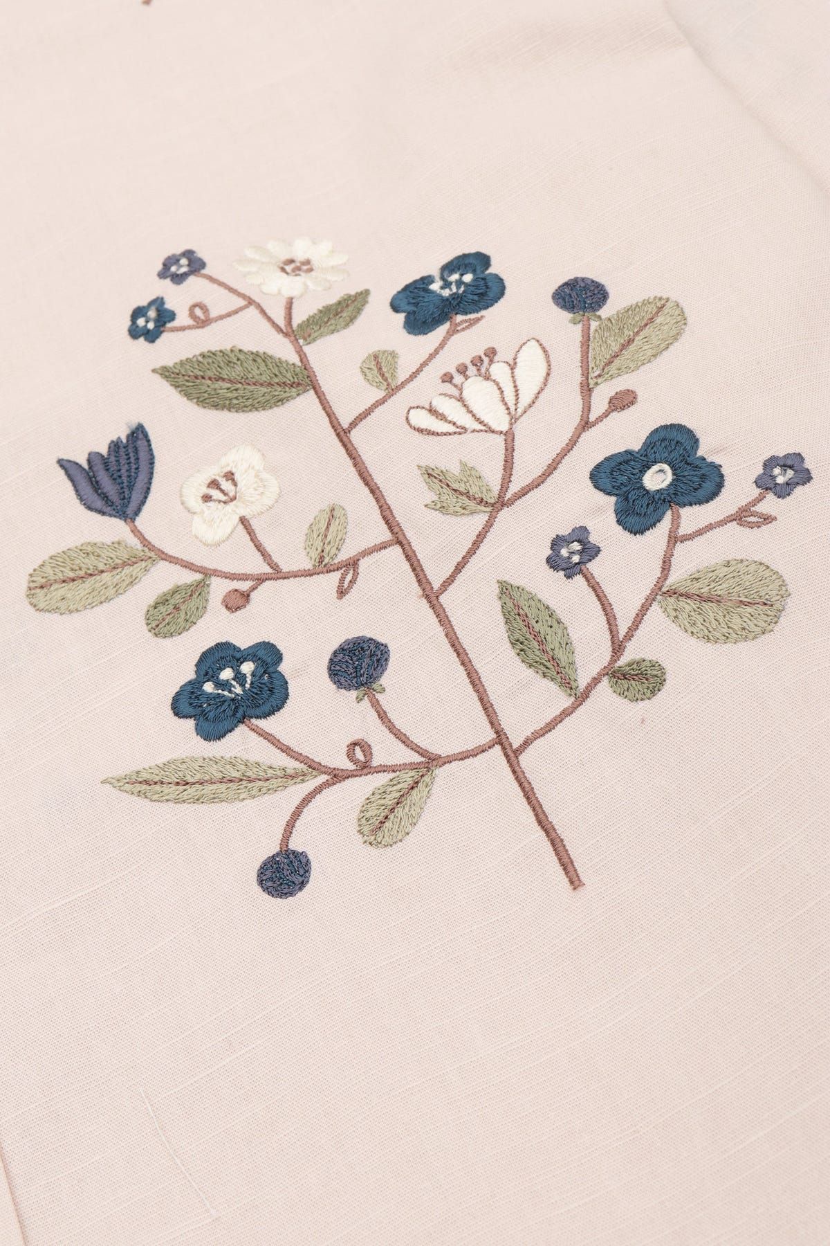 Floral embroidered formal shirt - image 2