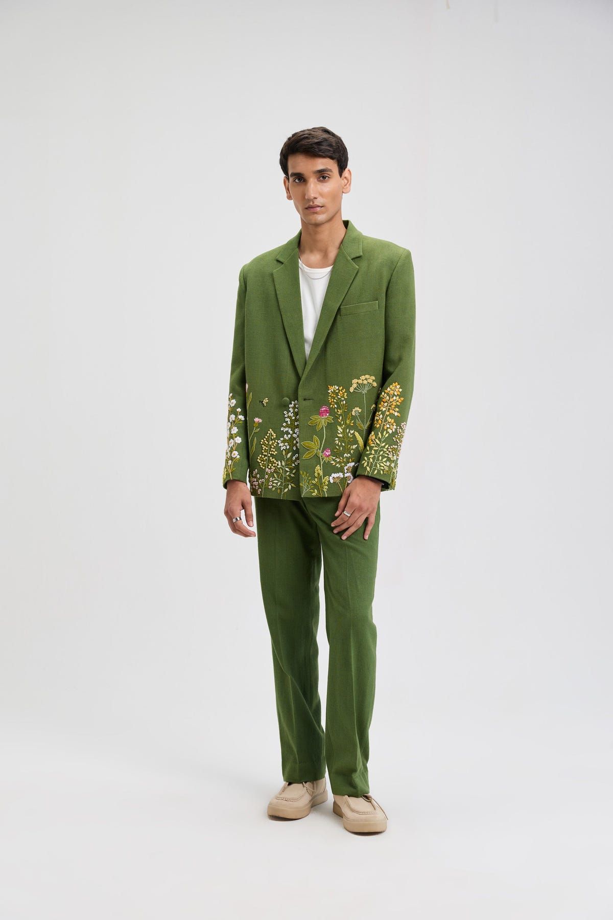"Garden of love" hand embroidered resort blazer - image 2